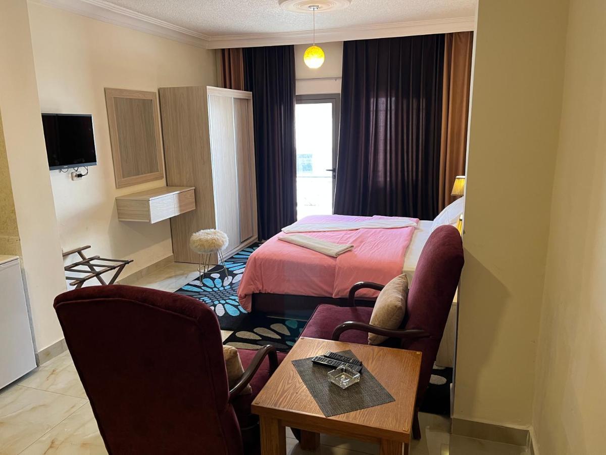 Suzan Studios&apartments Amán